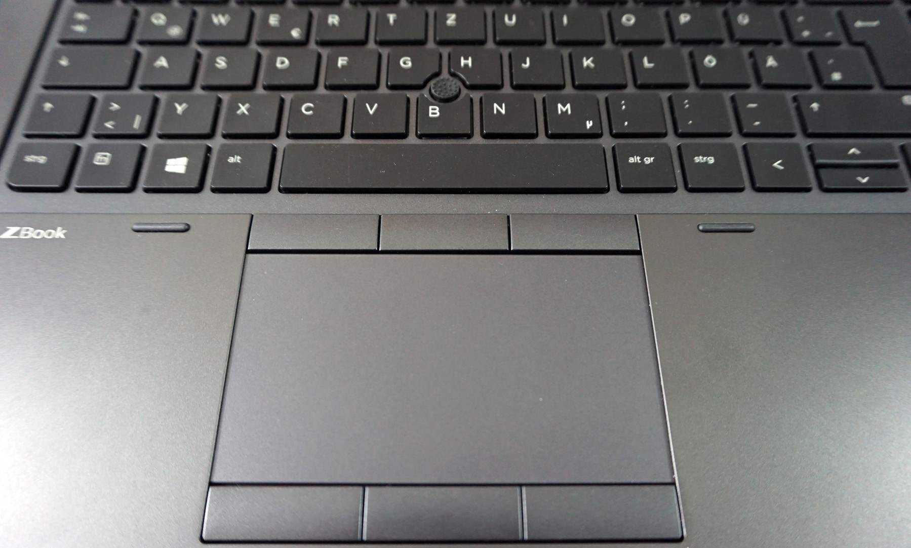 HP-ZBook-17-G3-touch.jp